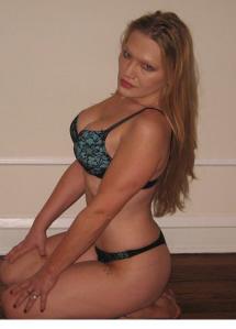 Near Midway Natural Blonde - Athletic - GFE - Massage Therapist